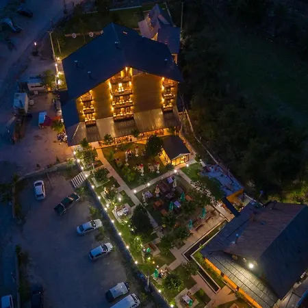 Hotel Jezerca