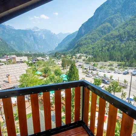 Hotel Jezerca