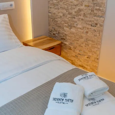 Jezerca Hotel