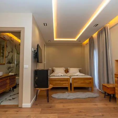 Hotel Jezerca