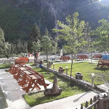 Hotel Jezerca Theth